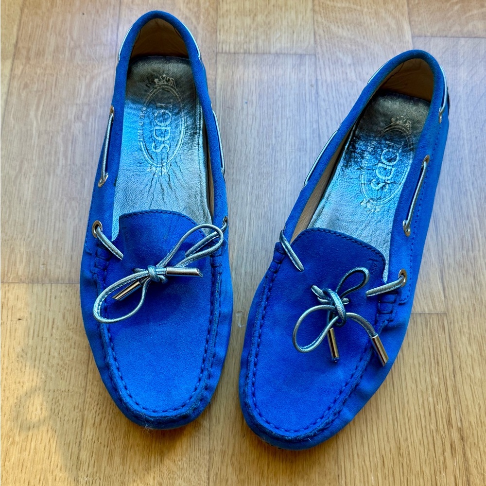 Tod’s Blue Suede Driving Loafers